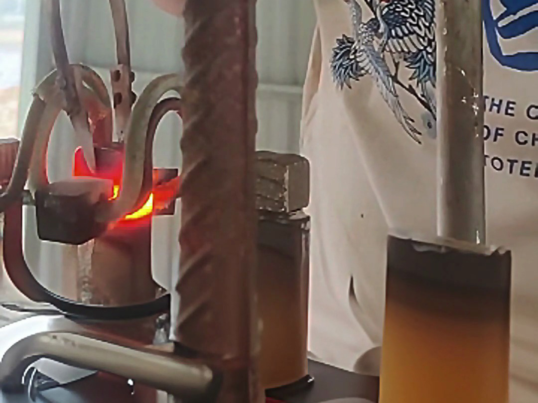 金剛石鋸片焊接使用高頻焊機(jī)，鋸片合金釬焊好幫手