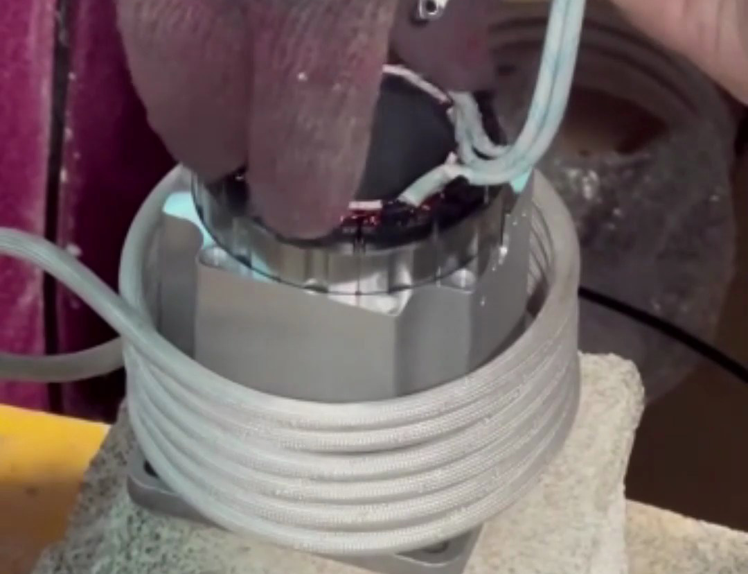 電機鋁殼熱套制作全過程，海拓高頻加熱機讓你省時又省力